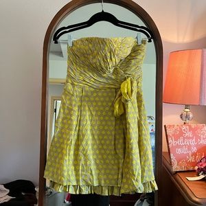 Alice + Olivia Vintage Yellow Strapless Dress